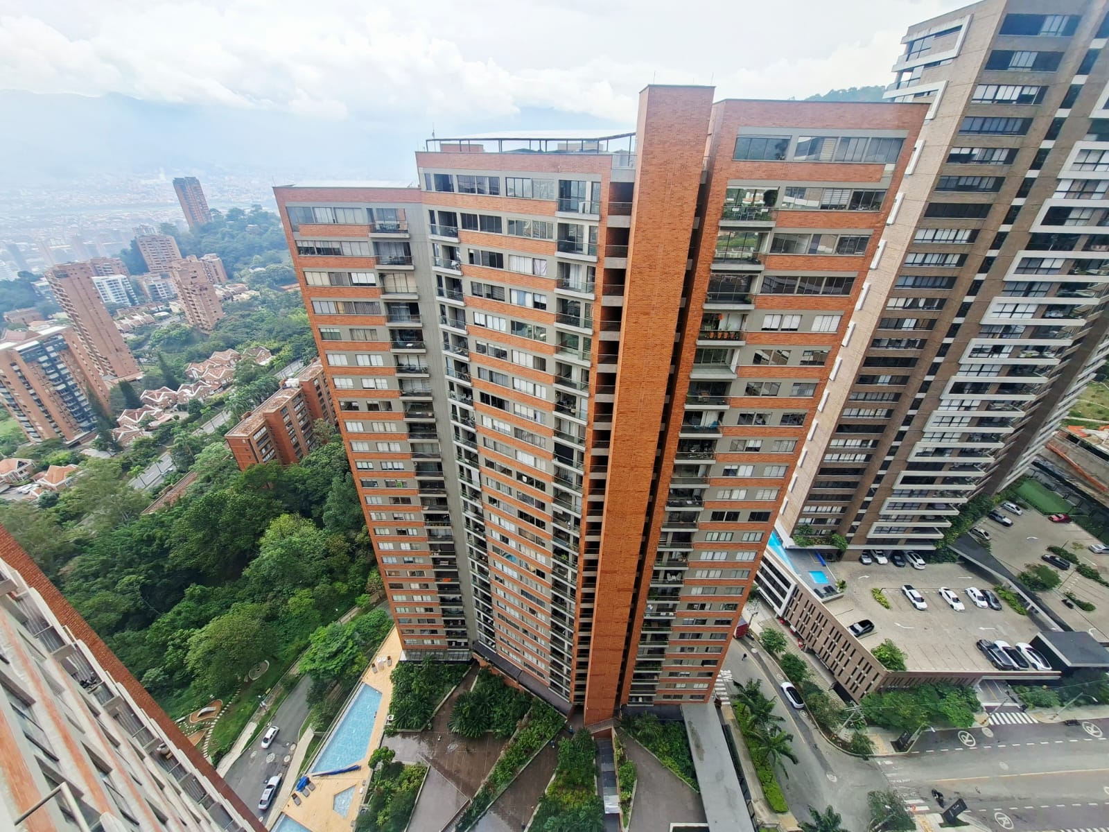 Apartamento Dúplex  en arriendo Poblado las Palmas BY26