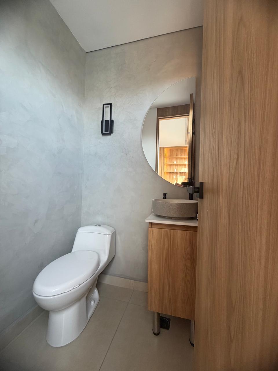 APARTAMENTO EN VENTA LAURELES DUPLEX AIRBNB RENTA CORTA-LARGA