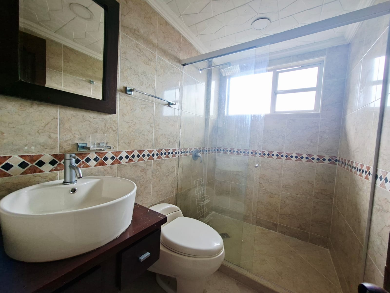Casa en venta y en arriendo Envigado Alto Escobero