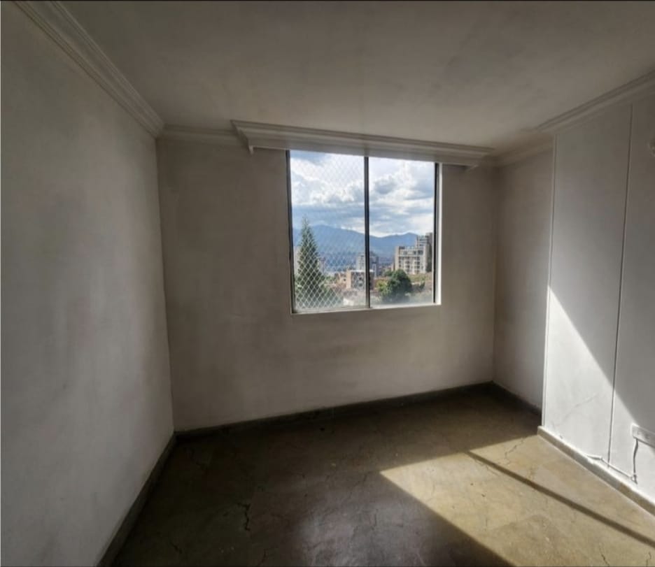 APARTAMENTO EN VENTA POBLADO TRANSVERSAL INFERIOR CP