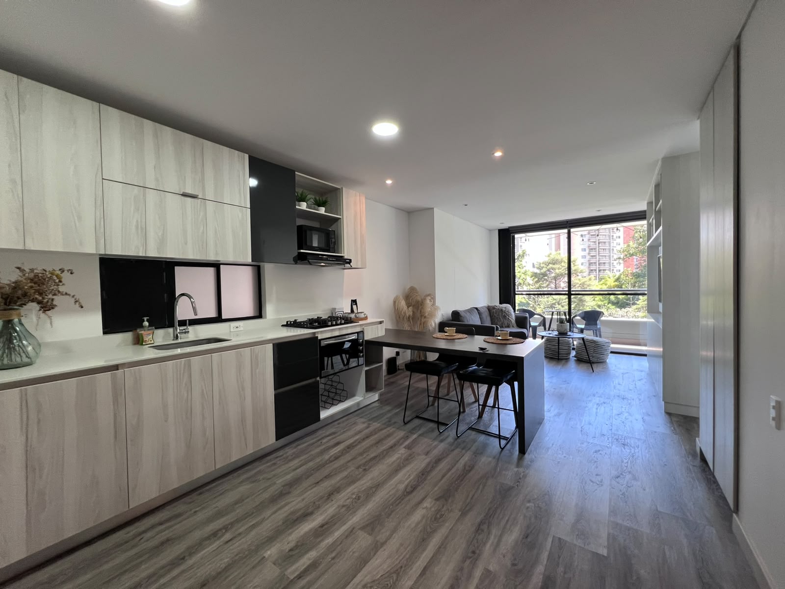 APARTAMENTO AMOBLADO EN EL POBLADO LLW