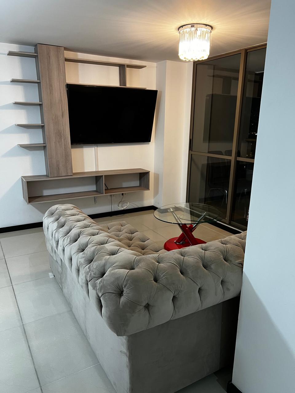 APARTAMENTO EN ARRIENDO AMOBLADO POBLADO VC13
