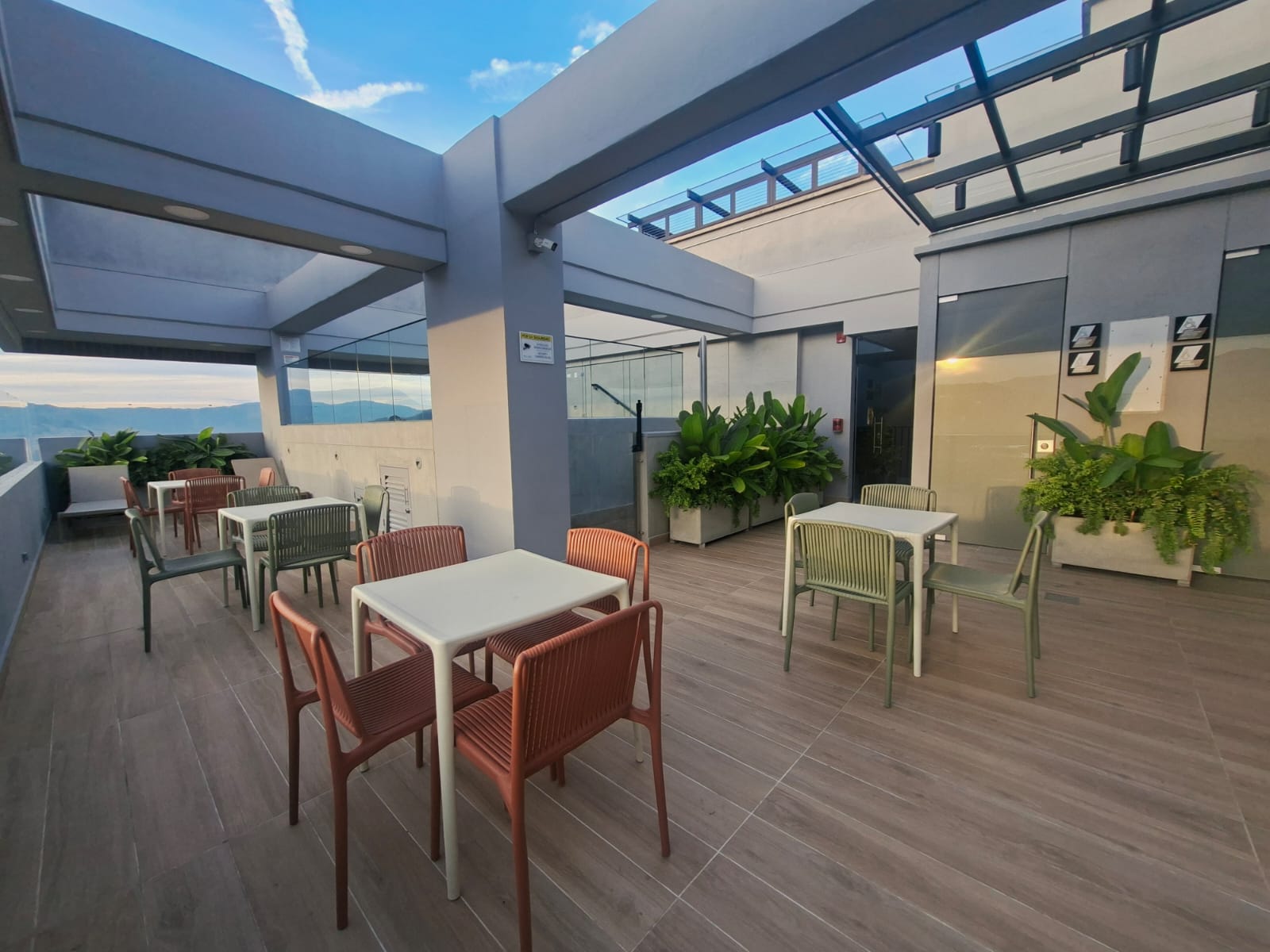 Apartamento en arriendo amoblado Poblado cerca a los Balsos GRBYLN 4