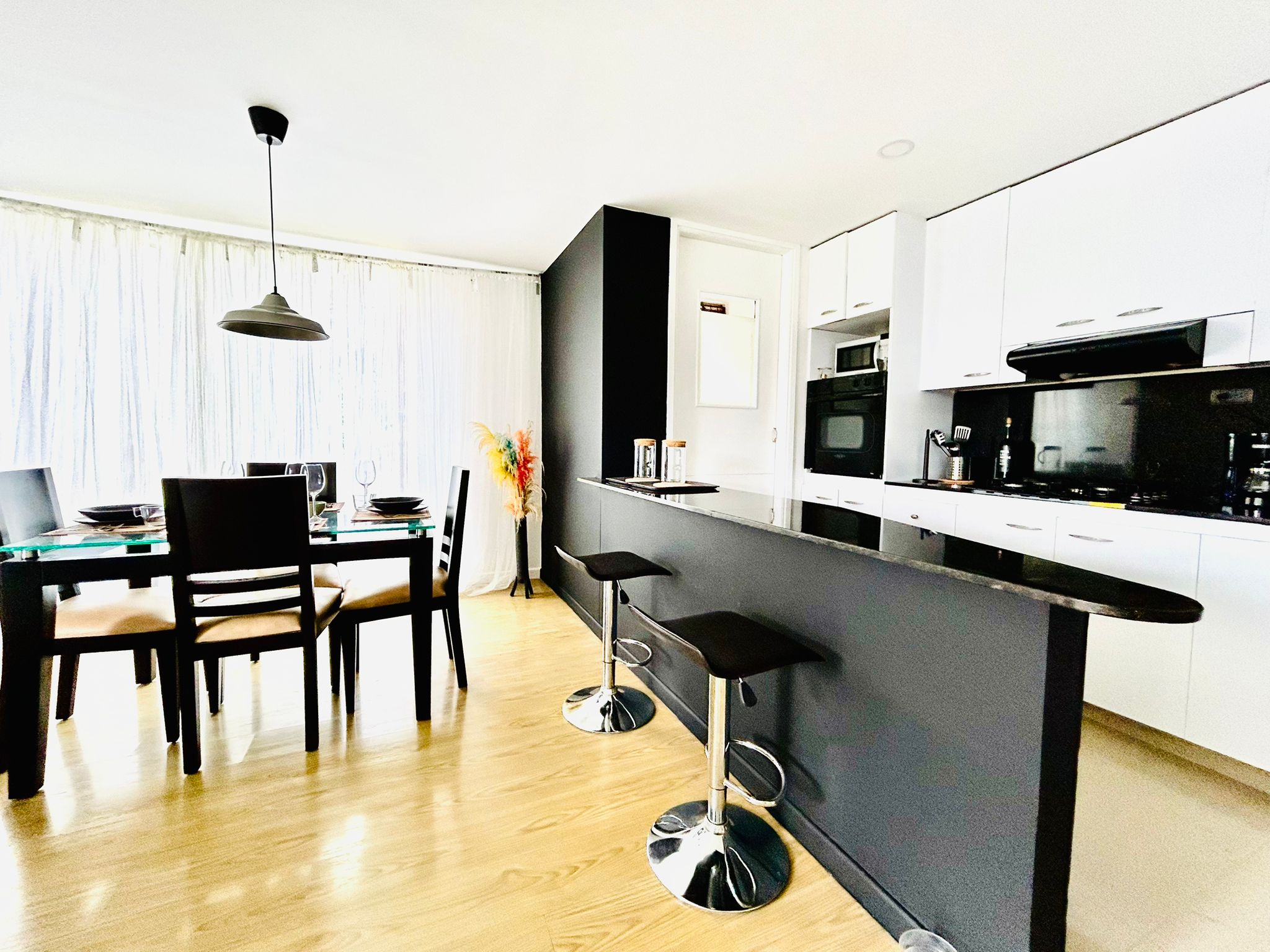 Apartamento amoblado en arriendo Loma  cerca a Provenza PRLlK