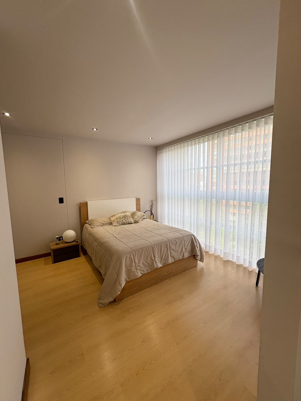 LOFT EN ARRIENDO AMOBLADO LA TOMATERA LC-5