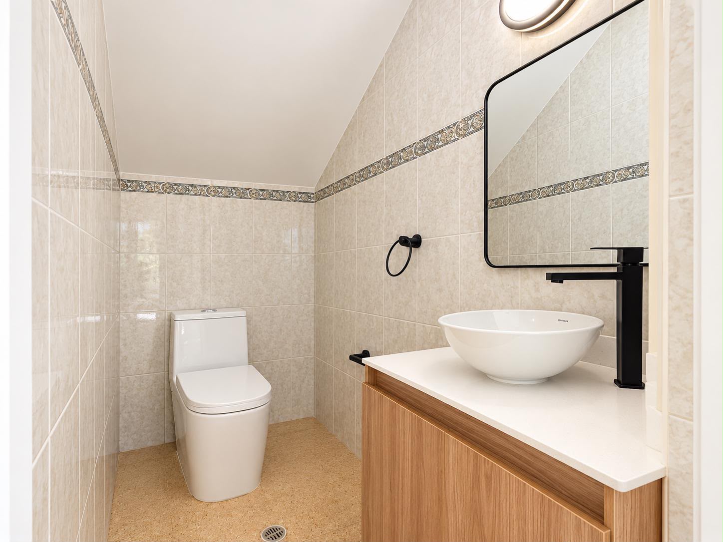 CASA EN ARRIENDO CERCA MALL ESTE