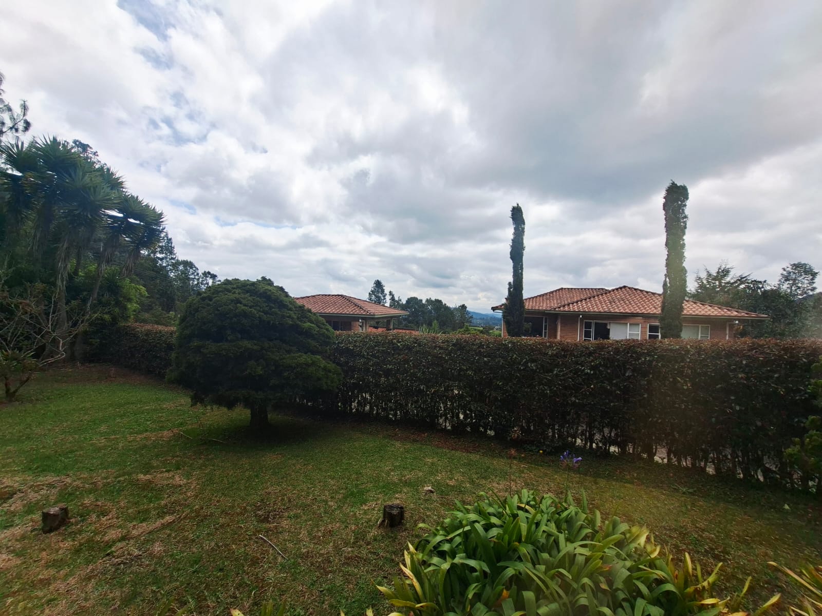 Casa en venta y en arriendo Envigado Alto Escobero