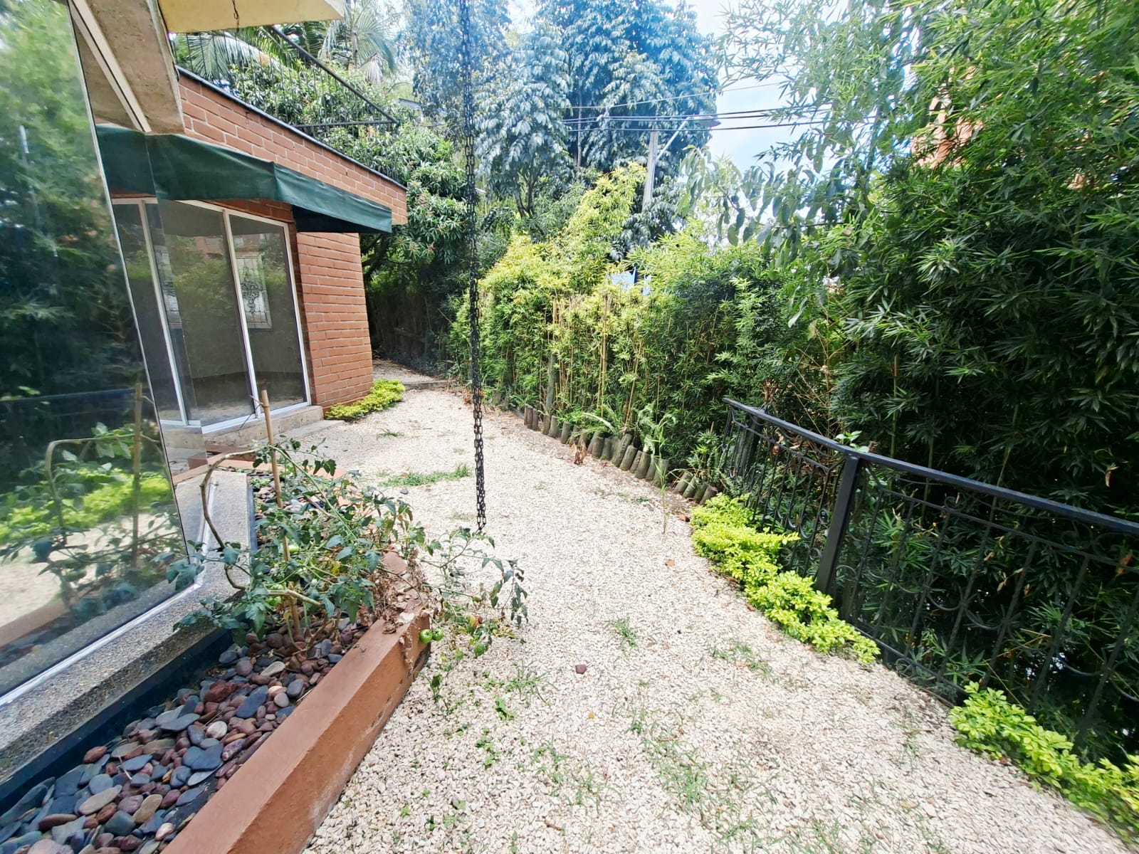 CASA EN VENTA LOMA DEL ESMERALDAL ENVIGADO TL