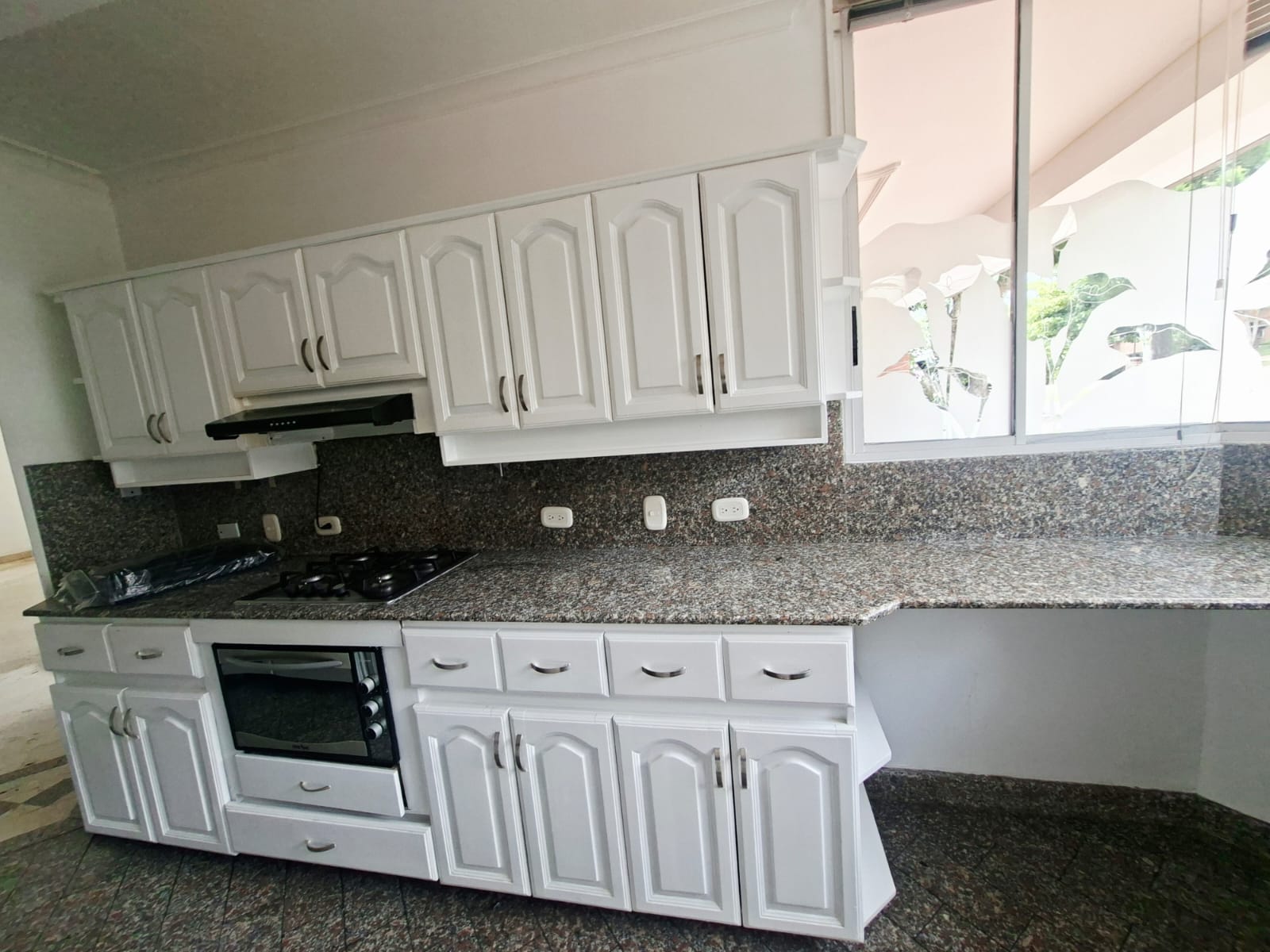 CASA EN VENTA LOMA DEL ESMERALDAL ENVIGADO TL