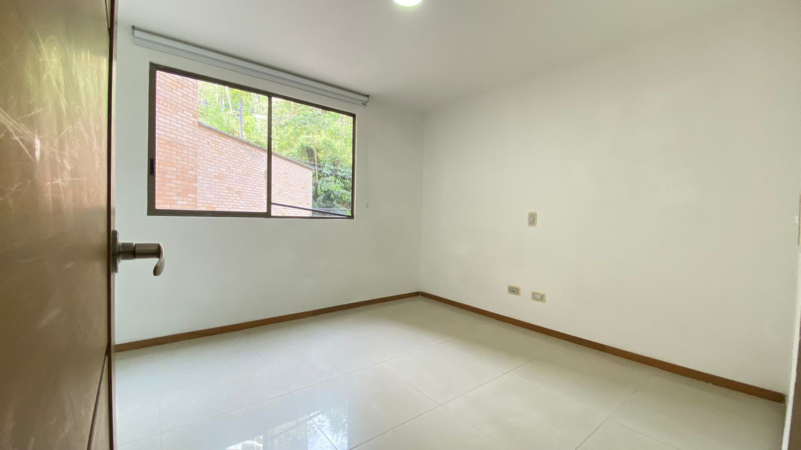 Apartamento en venta Sabaneta sector Aves Marías SM