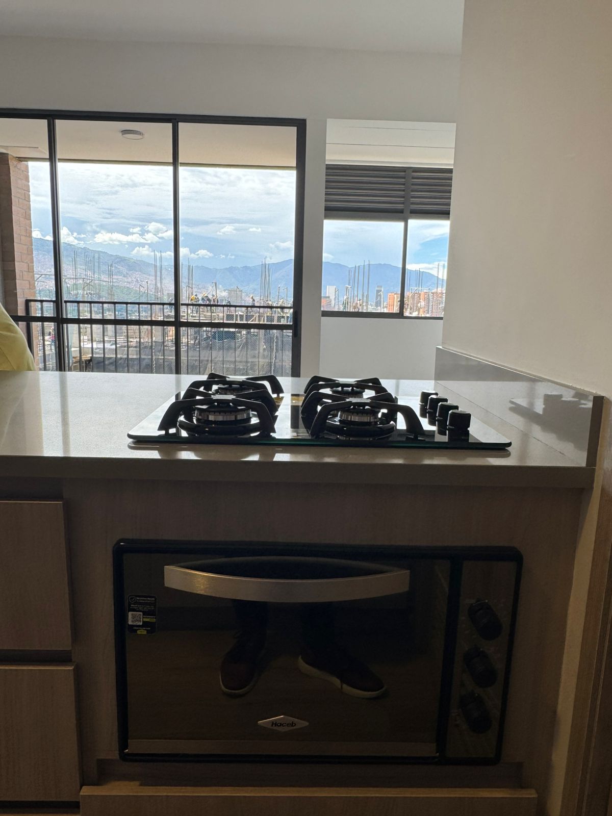 Apartamento en arriendo ciudad del río ARTC