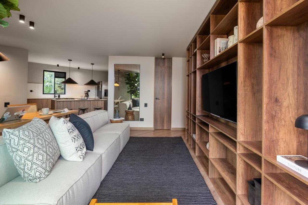 Apartamento amoblado en Poblado LC