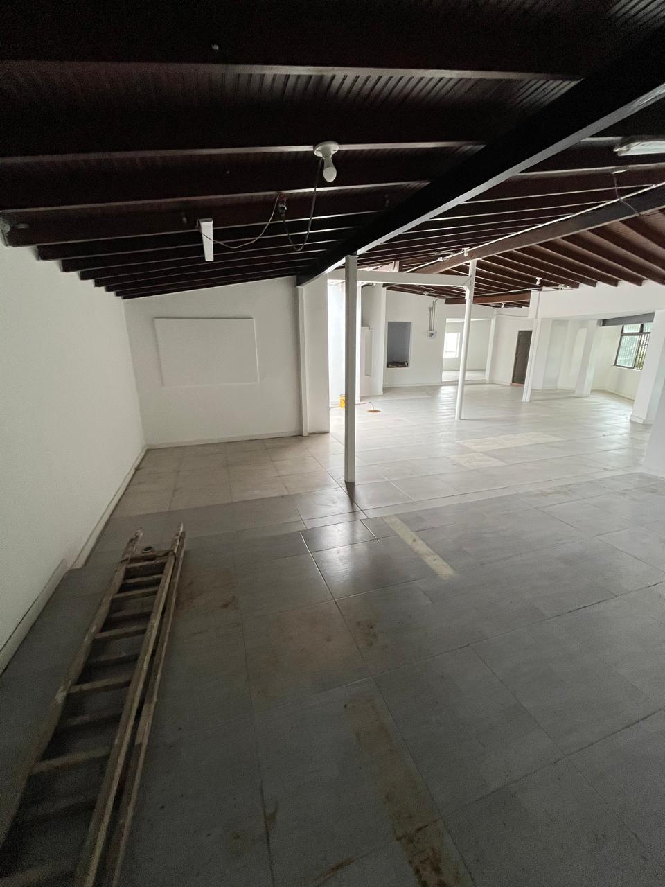 CASA EN ARRIENDO PARA LOCAL COMERCIAL U OFICINA UNICENTRO