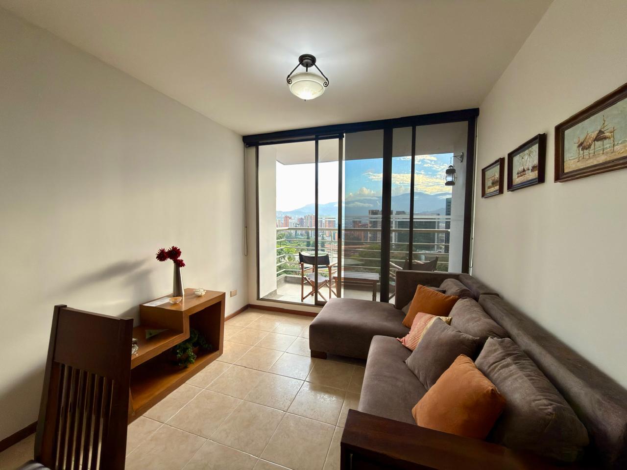 Apartamento en arriendo amoblado Poblado cc Santa Fé 11
