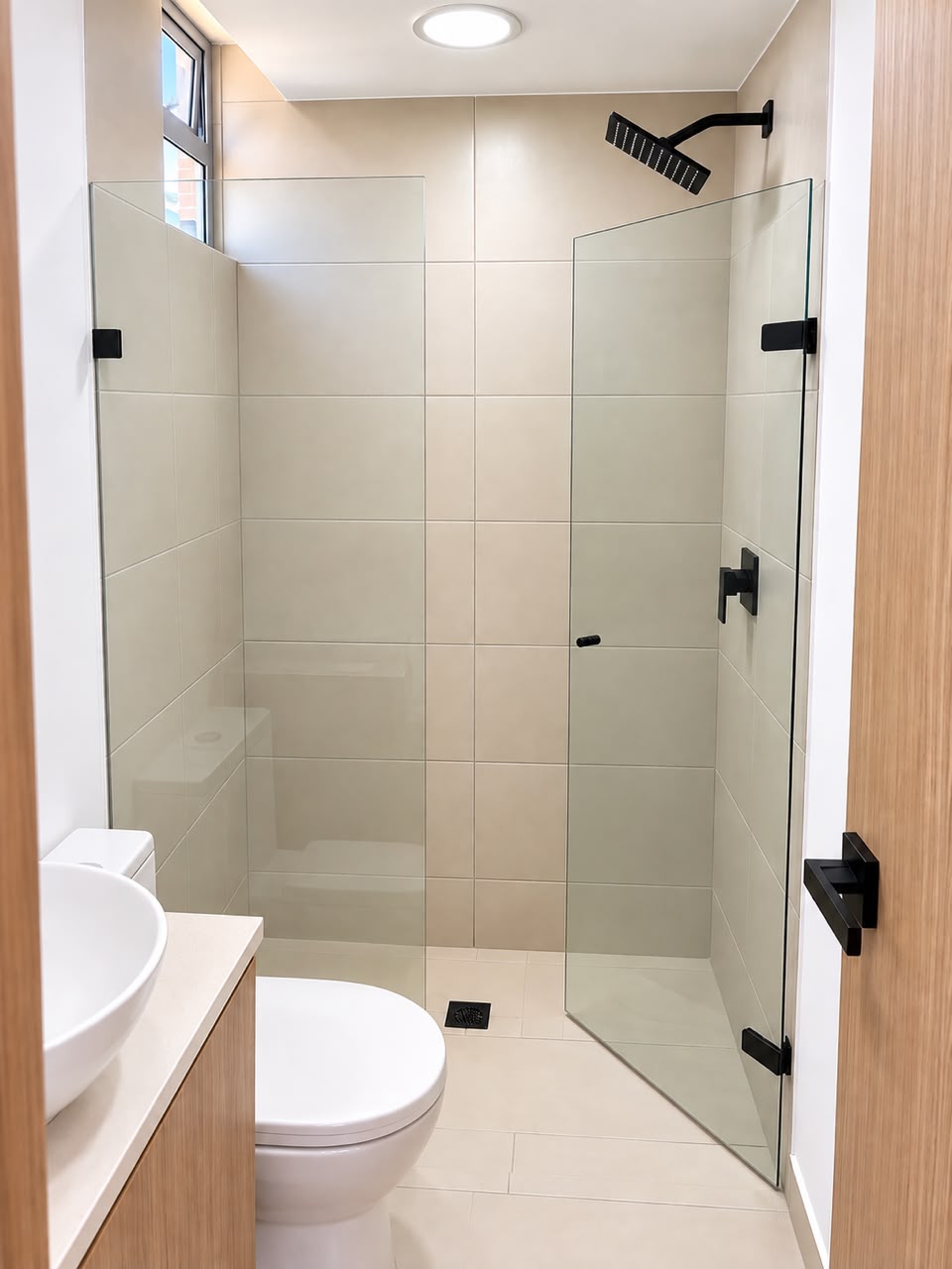 APARTAMENTO EN ARRIENDO LA INFERIOR POBLADO AGC13