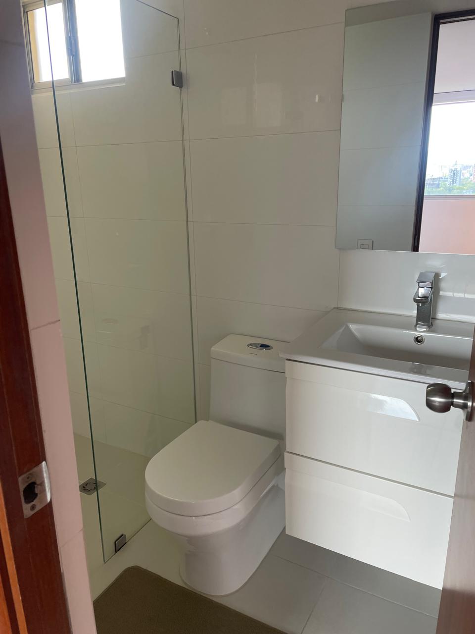 APARTAMENTO EN ARRIENDO AMOBLADO JUNTO A LA MILLA DE ORO LC