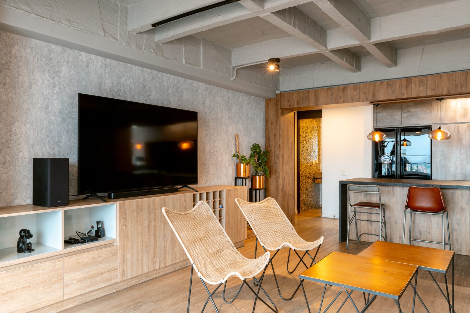 APARTAMENTO EN VENTA Y ARRIENDO AMOBLADO  POBLADO L.ENCIERRO
