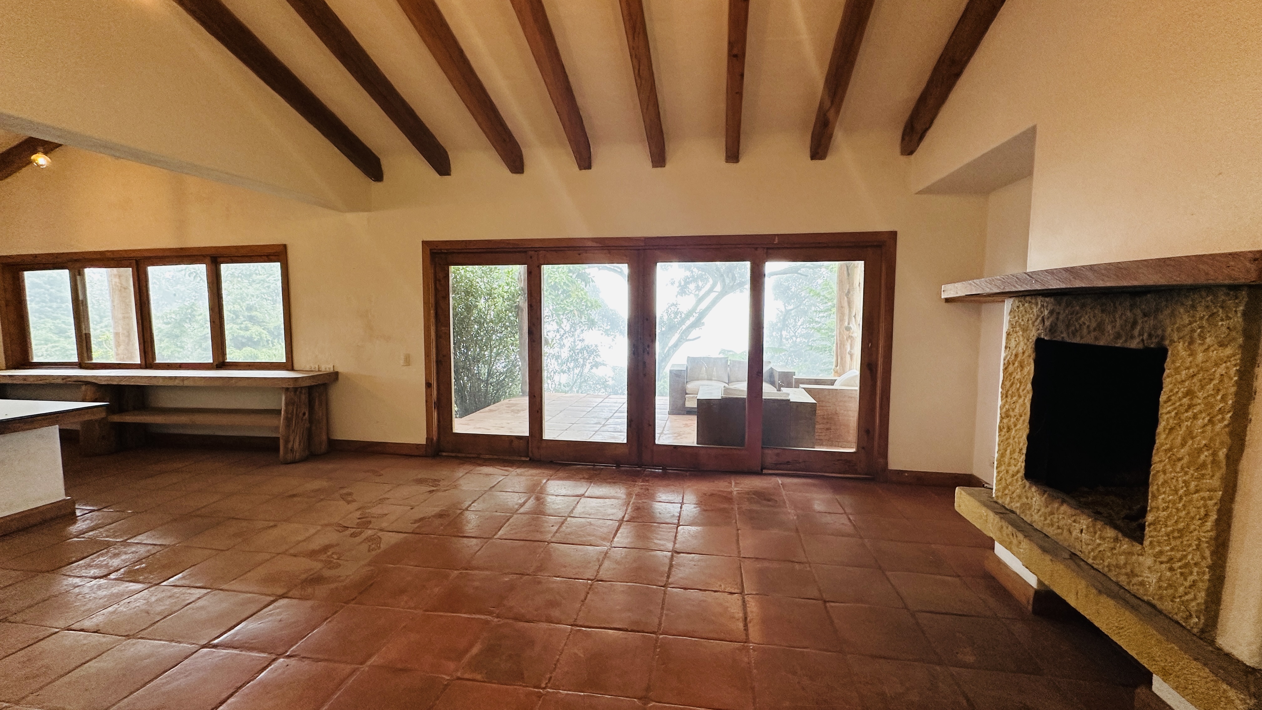 Casa en el alto de las palmas en arriendo