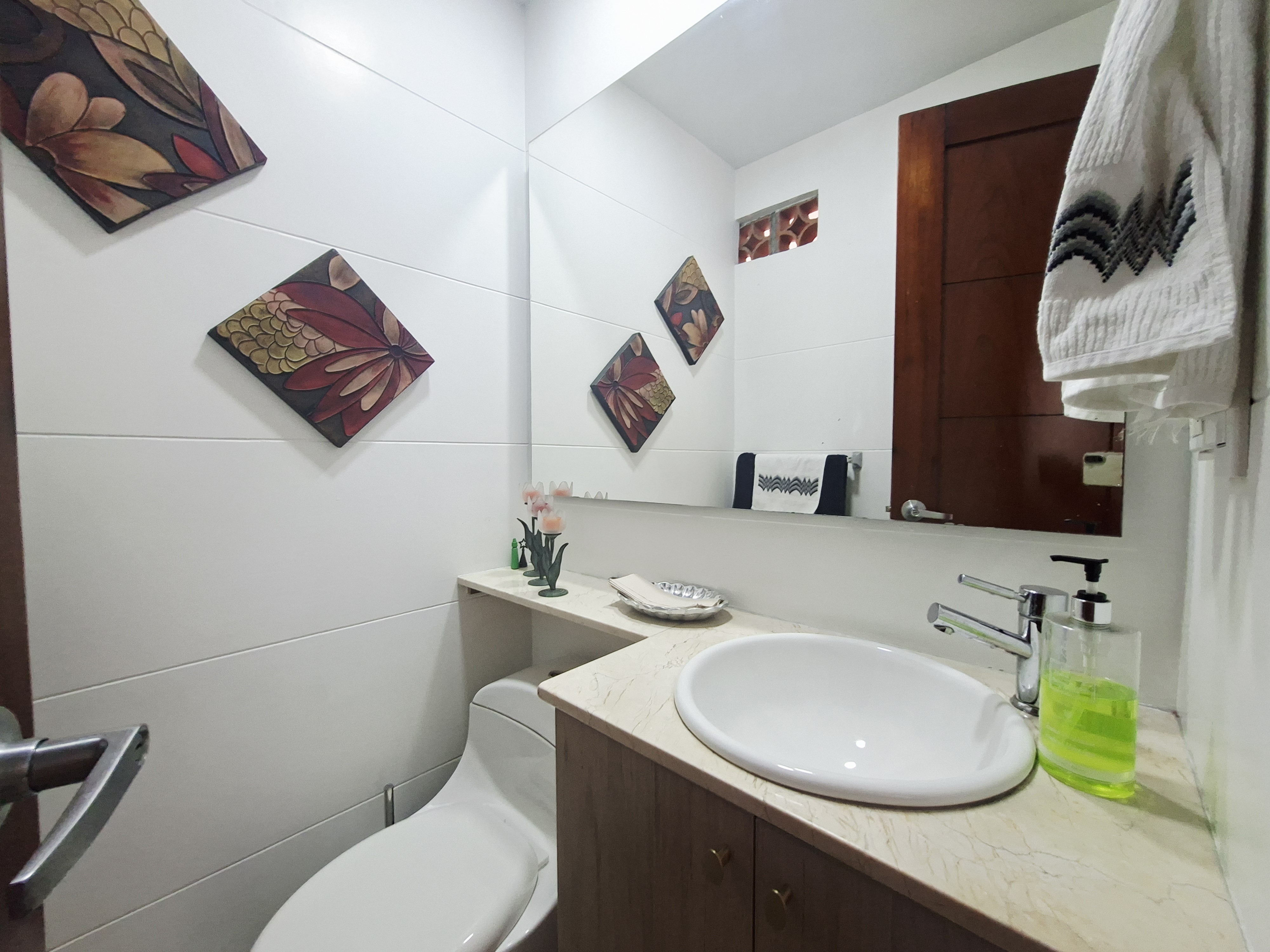 CASA EN VENTA SECTOR BENEDICTINOS
