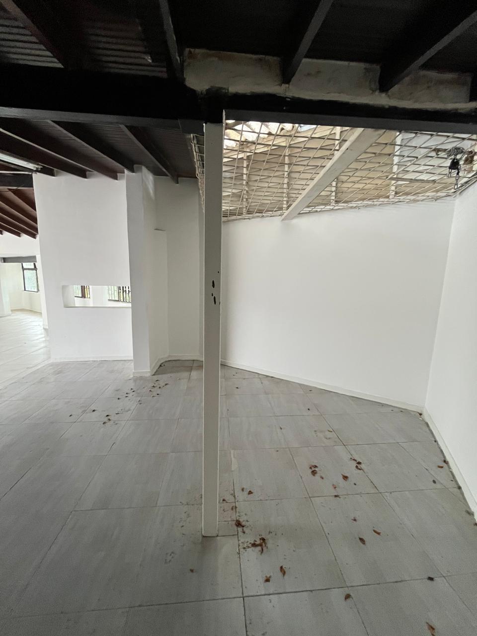 CASA EN ARRIENDO PARA LOCAL COMERCIAL U OFICINA UNICENTRO