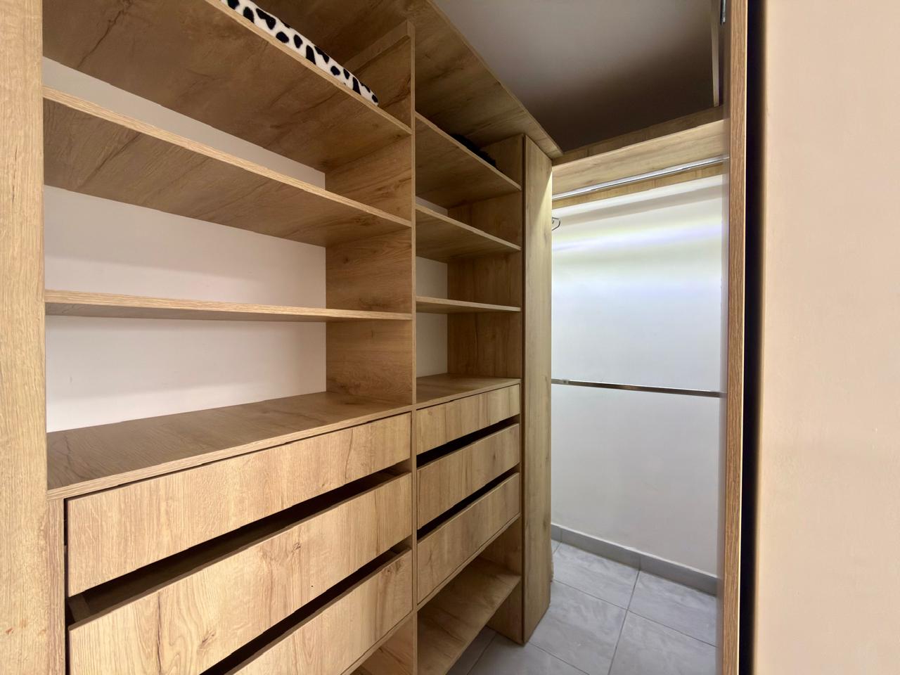 Apartamento en arriendo amoblado Poblado cerca al CC Santa Fé