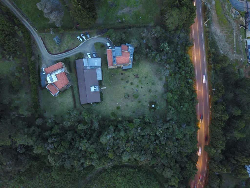 CASA EN ARRIENDO POBLADO ALTO DE LAS PALMAS LC