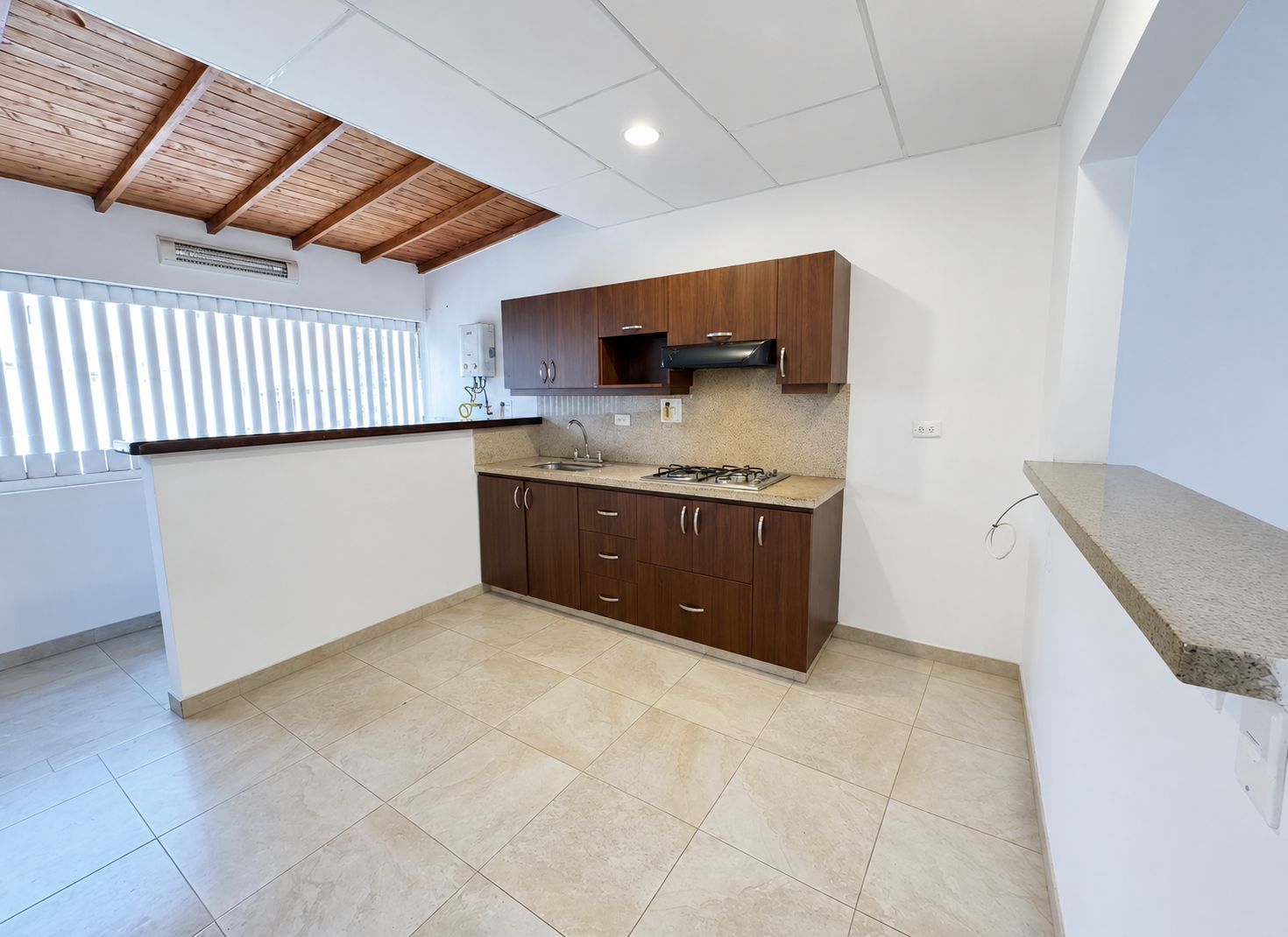 Apartamento en venta Laureles muy cerca a la 80