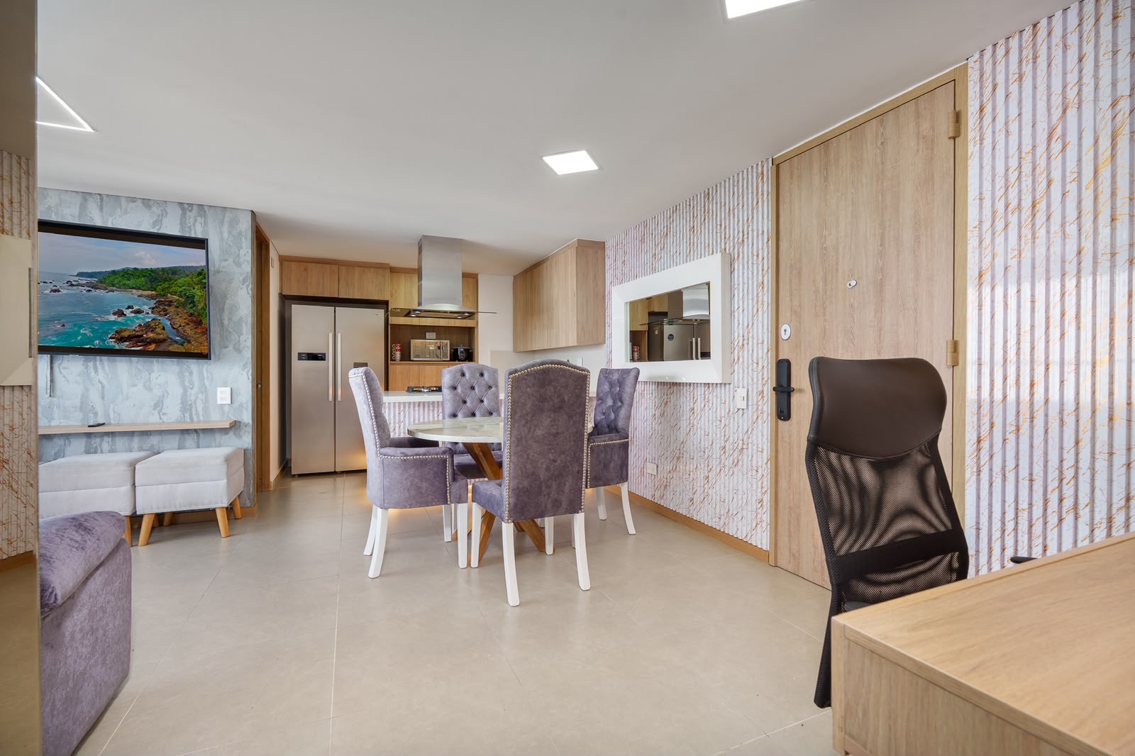 Apartamento en arriendo Poblado con jacuzzi TG BQ LC