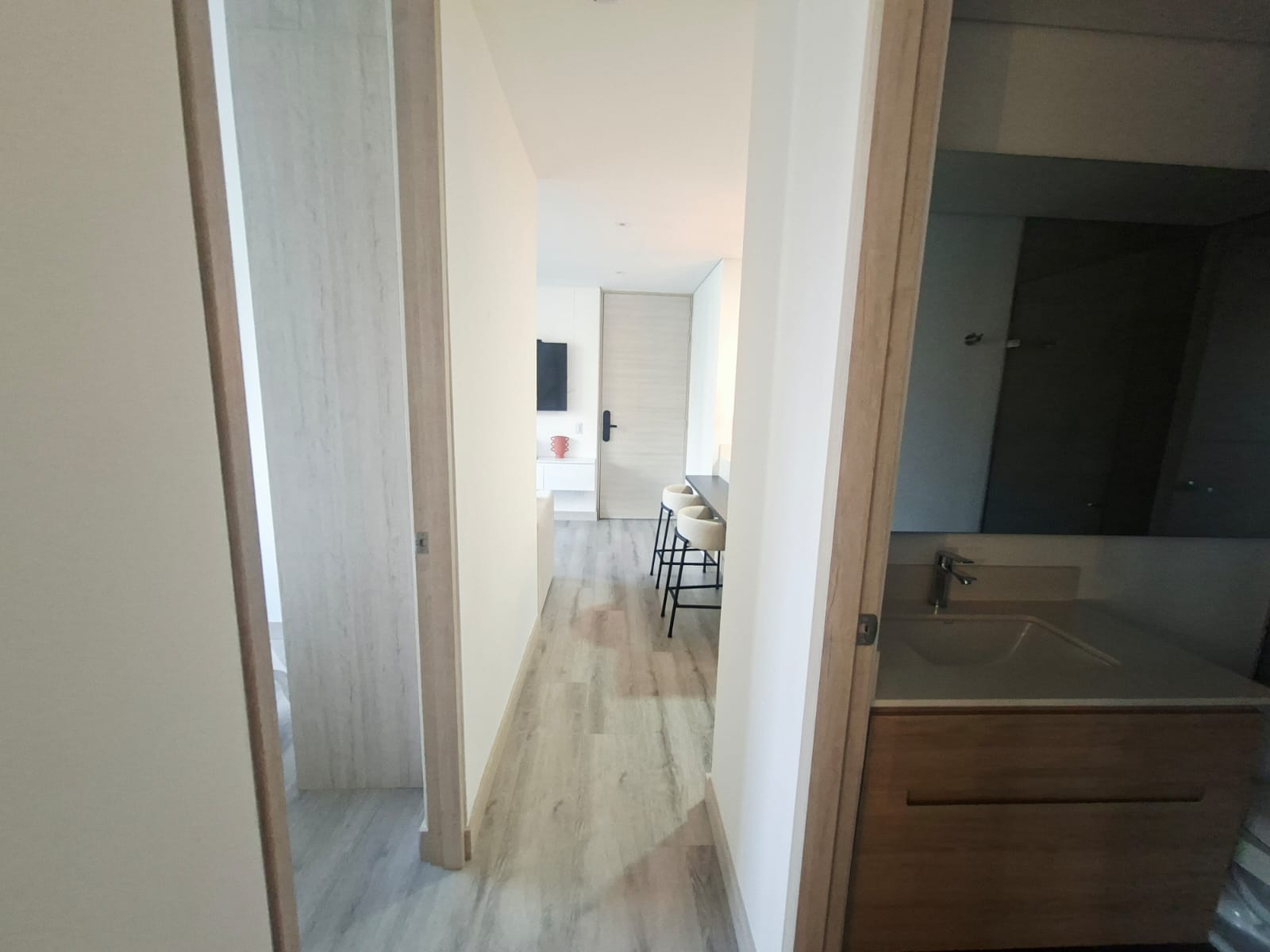 Apartamento en arriendo amoblado Poblado cerca a los Balsos GRBYLN 4