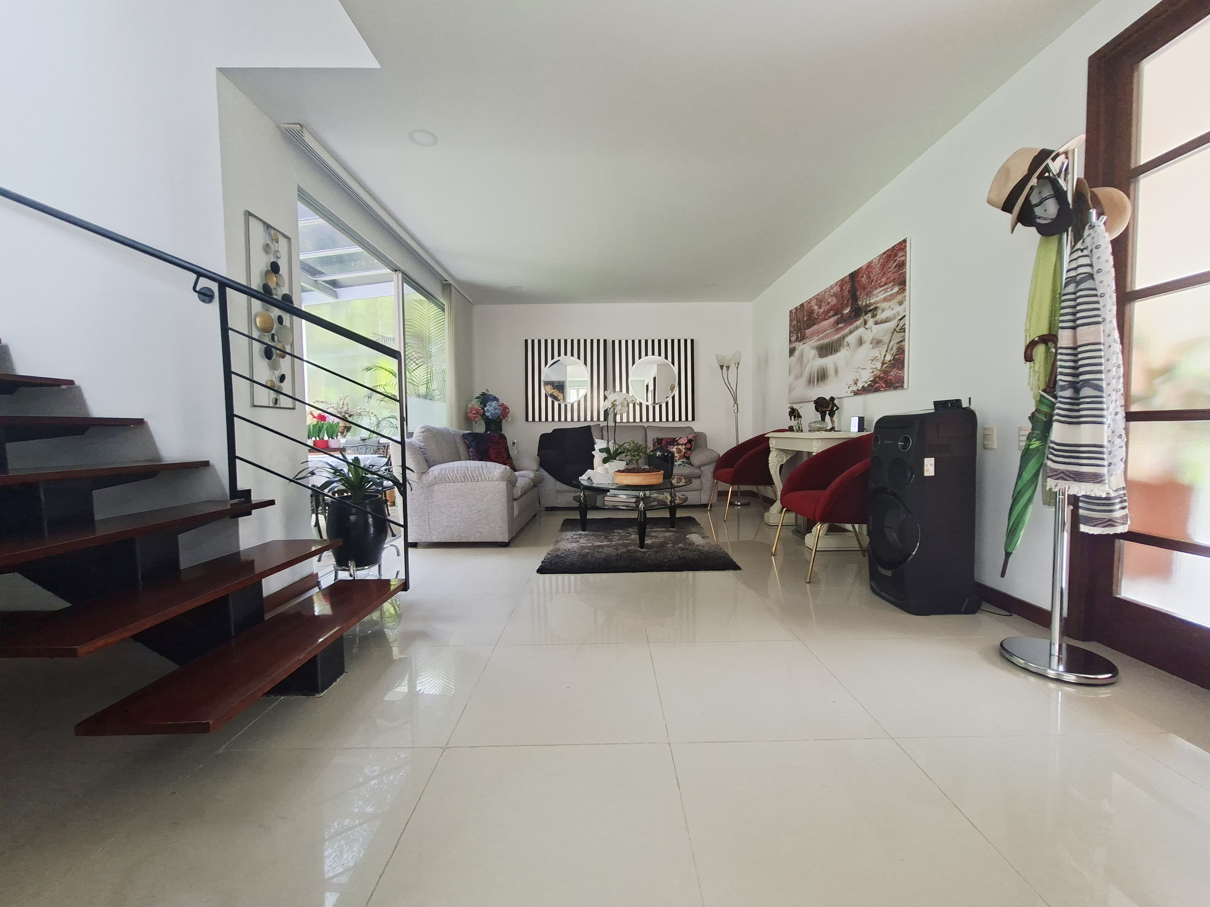 CASA EN VENTA SECTOR BENEDICTINOS