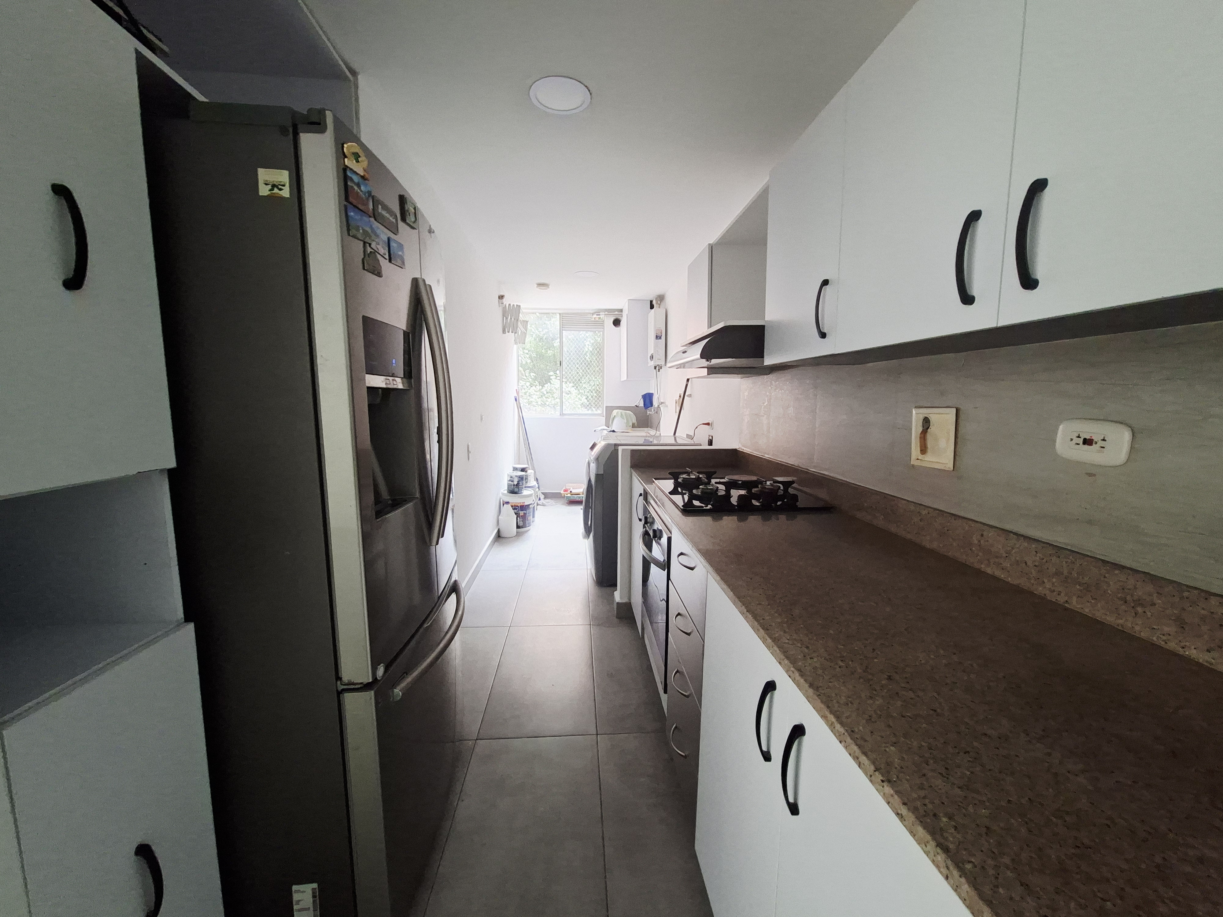 VENTA DE APARTAMENTO EN LA INTERMEDIA ENVIGADO ALTA VALORIZACIÓN