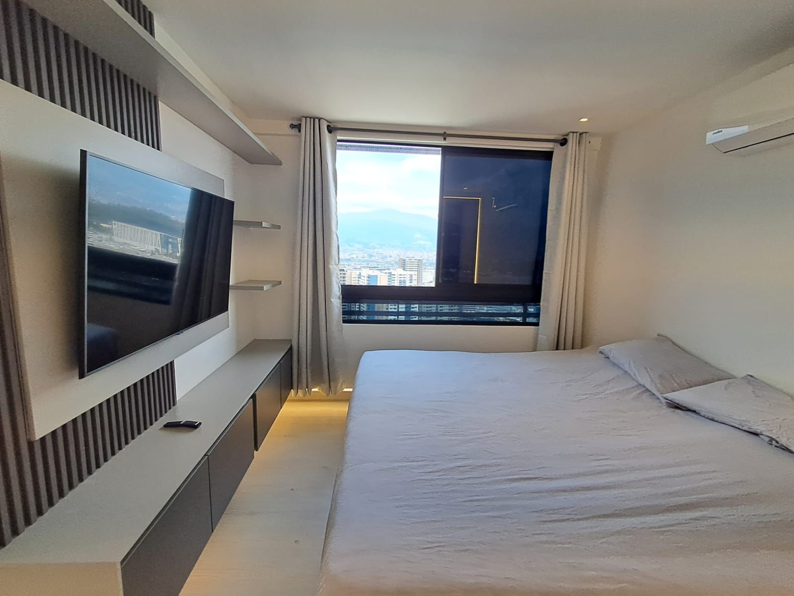 Apartamento amoblado en arriendo Castropol  CP