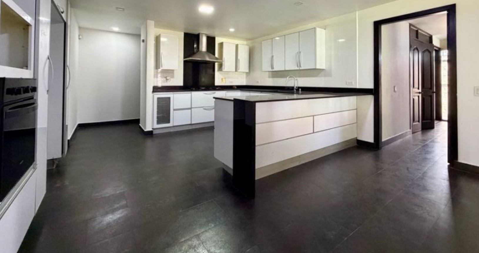 CASA CAMPESTRE EN VENTA ALTO DEL POBLADO RO