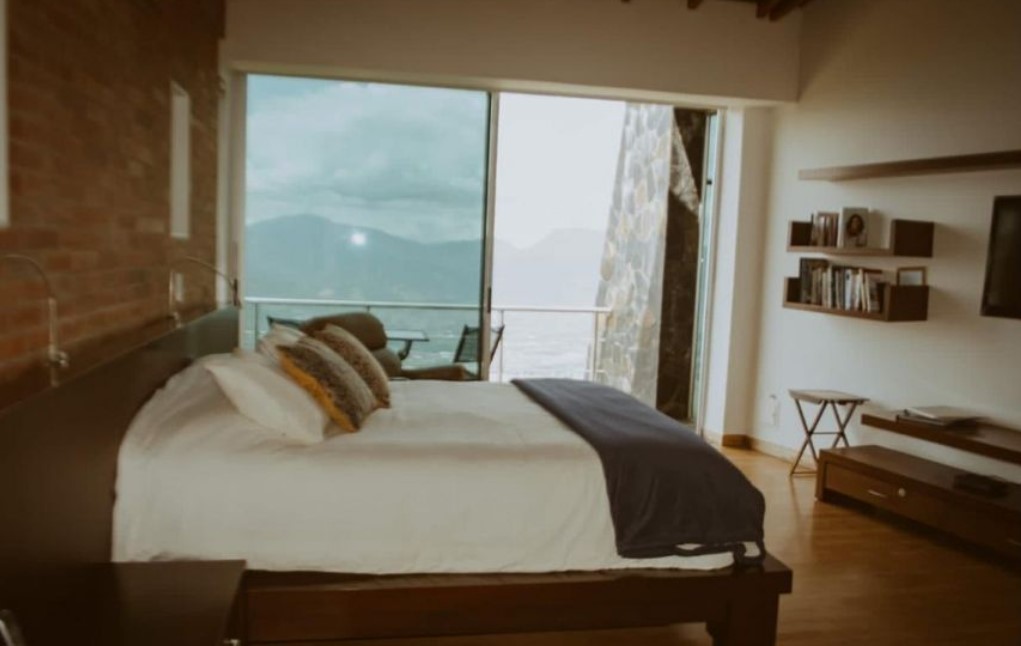 CASA EN ARRIENDO POBLADO LAS PALMAS  LUJO Y CONFORT MA