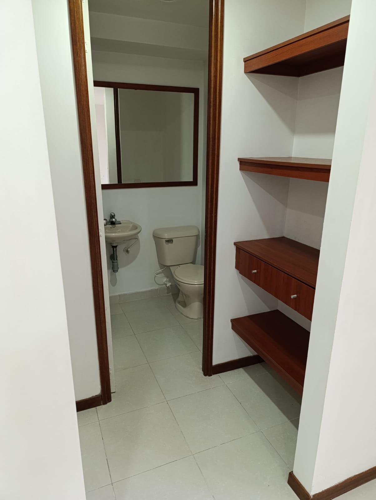 Apartamento en arriendo y venta Colinas Envigado