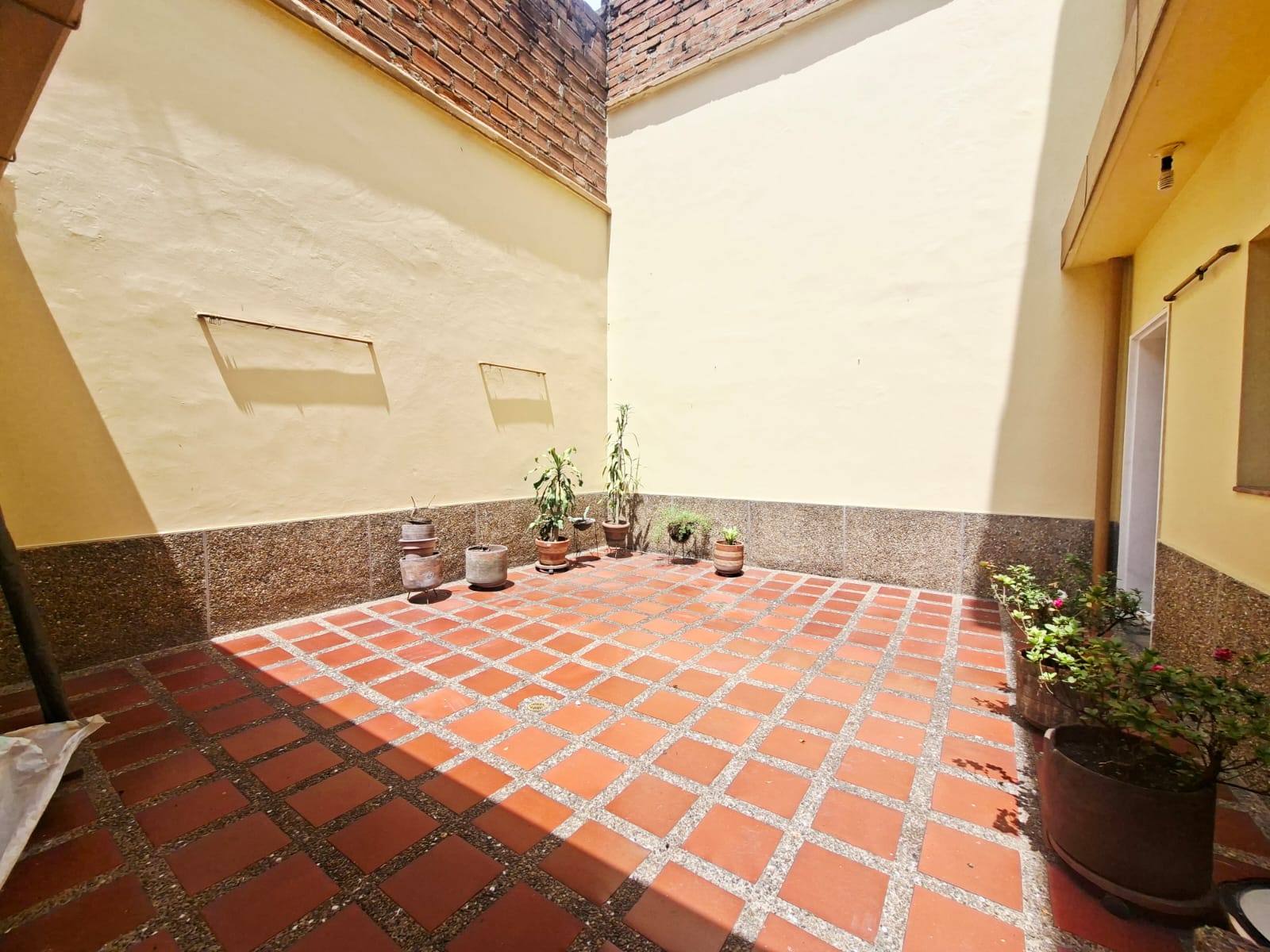 CASA LOTE EN VENTA BELEN ROSALES 9X22 ALTA MIXTURA