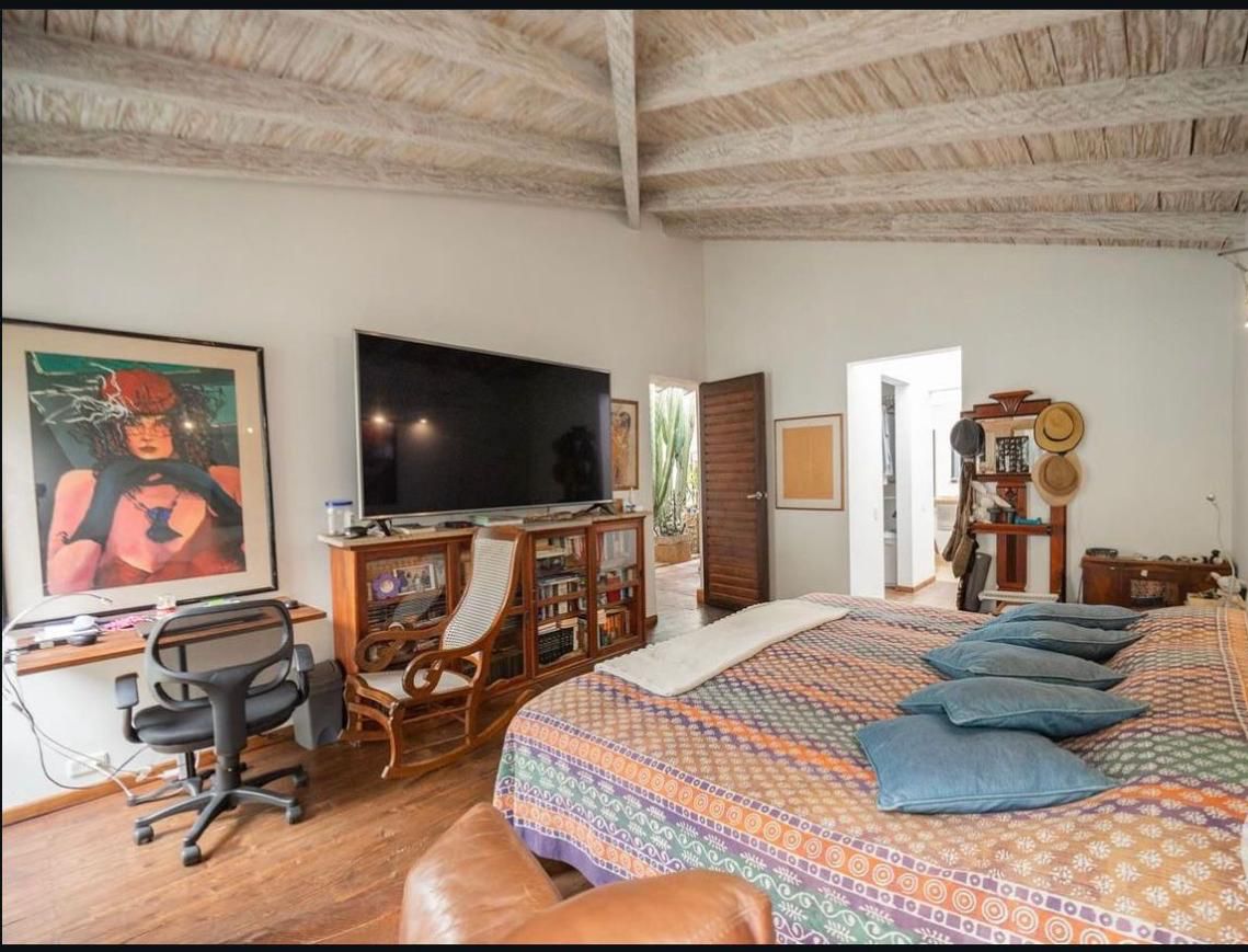 CASA CAMPESTRE  A LA VENTA EN ENVIGADO RAMALES LOMA DE LAS BRUJAS