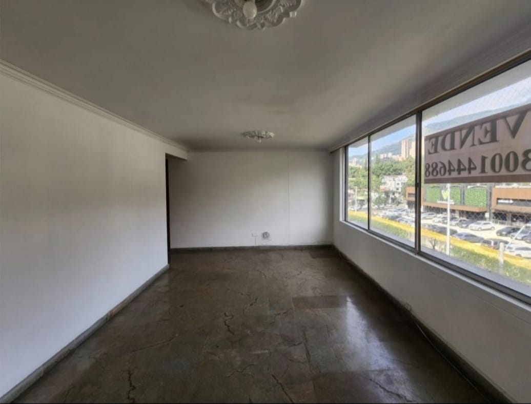 APARTAMENTO EN VENTA POBLADO TRANSVERSAL INFERIOR CP