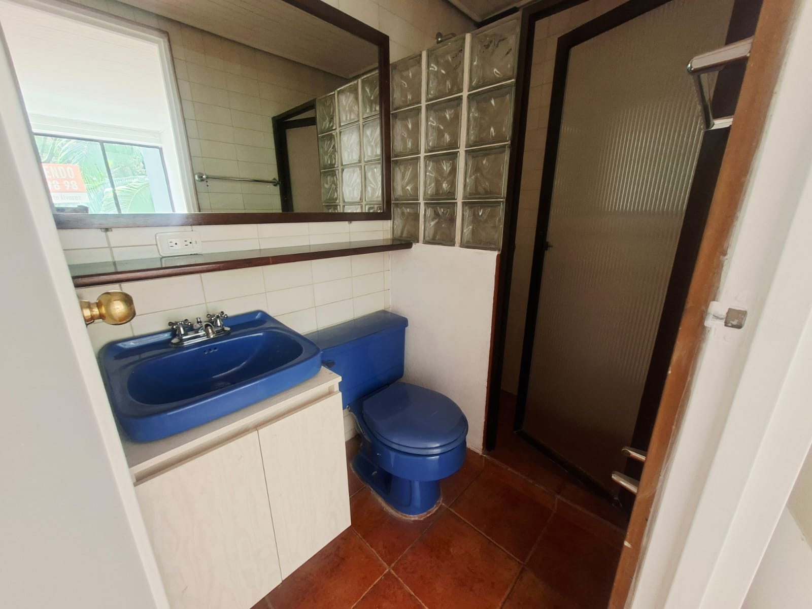 APARTAMENTO EN ARRIENDO POBLADO MUY CERCA AL MALL DEL ESTE