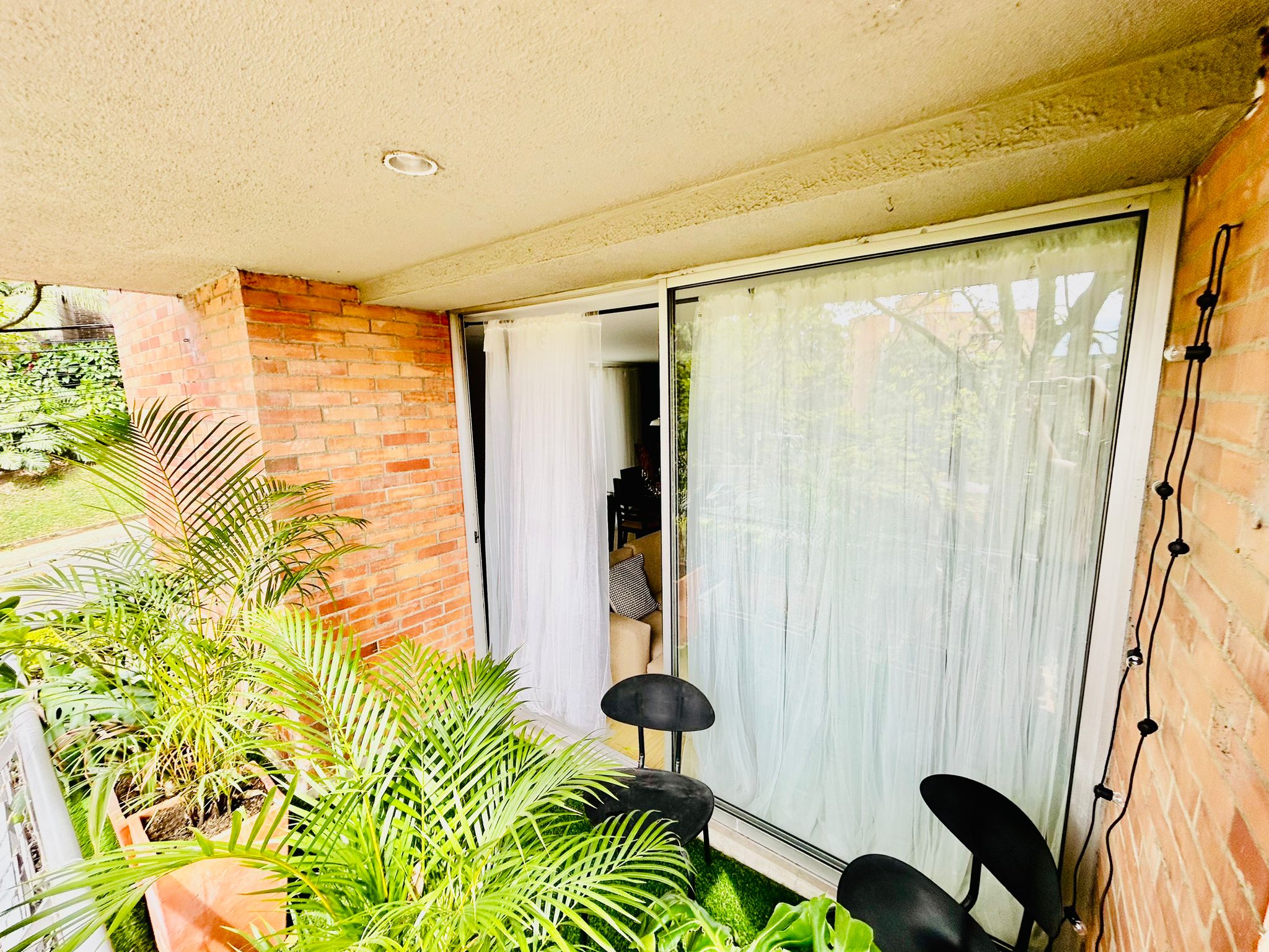 Apartamento amoblado en arriendo Loma  cerca a Provenza PRLlK