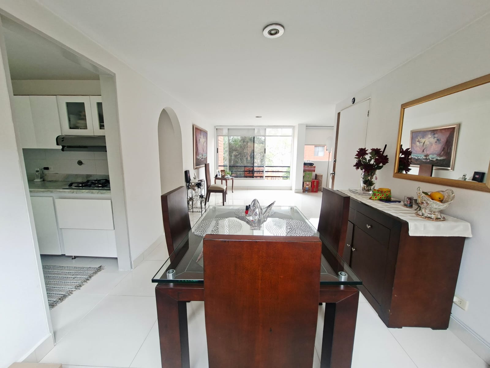 APARTAMENTO EN VENTA  ESCOBERO EXCELENTE PUNTO IB4