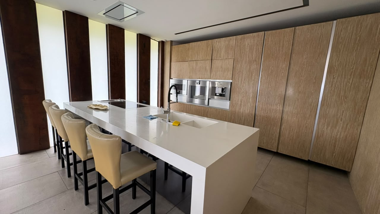 Casa en venta Loma del Chocho alto valor