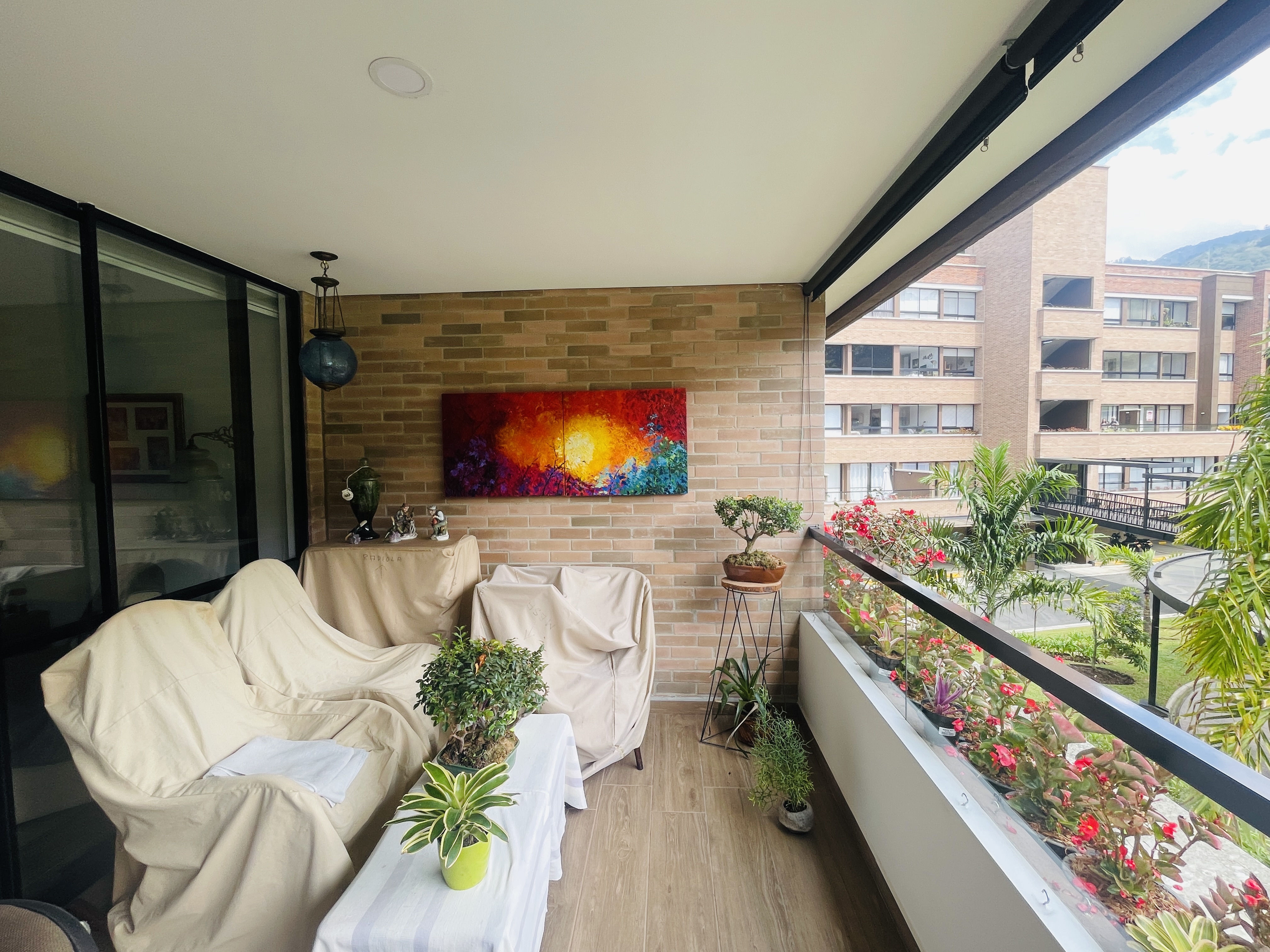 apartamento en venta en Seniors Club