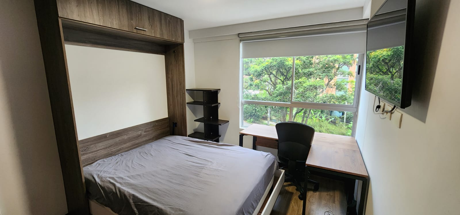 APARTAMENTO EN ARRIENDO AMOBLADO POBLADO SRLC