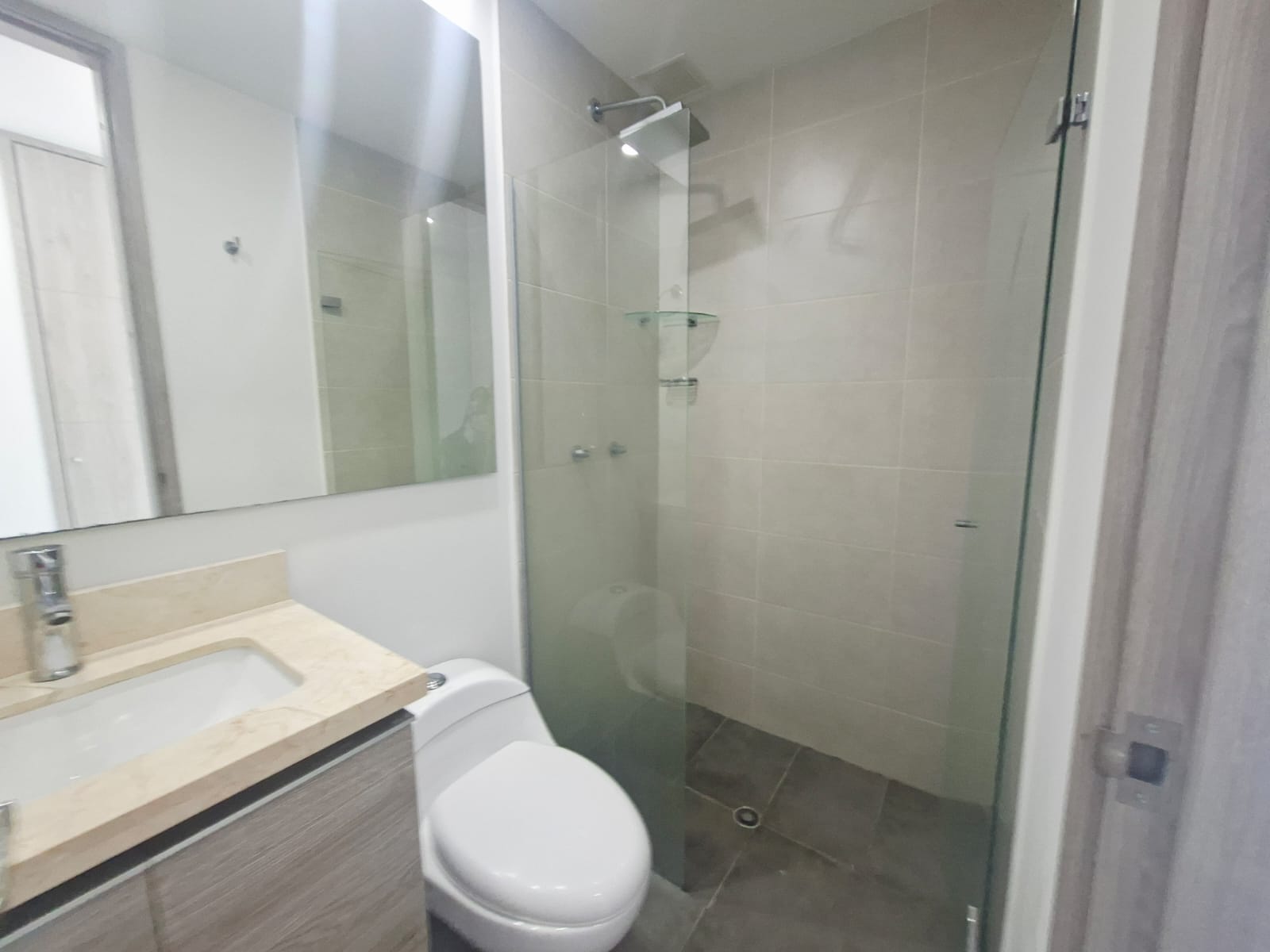 Apartamento en arriendo Envigado cerca a la Intermedia AP