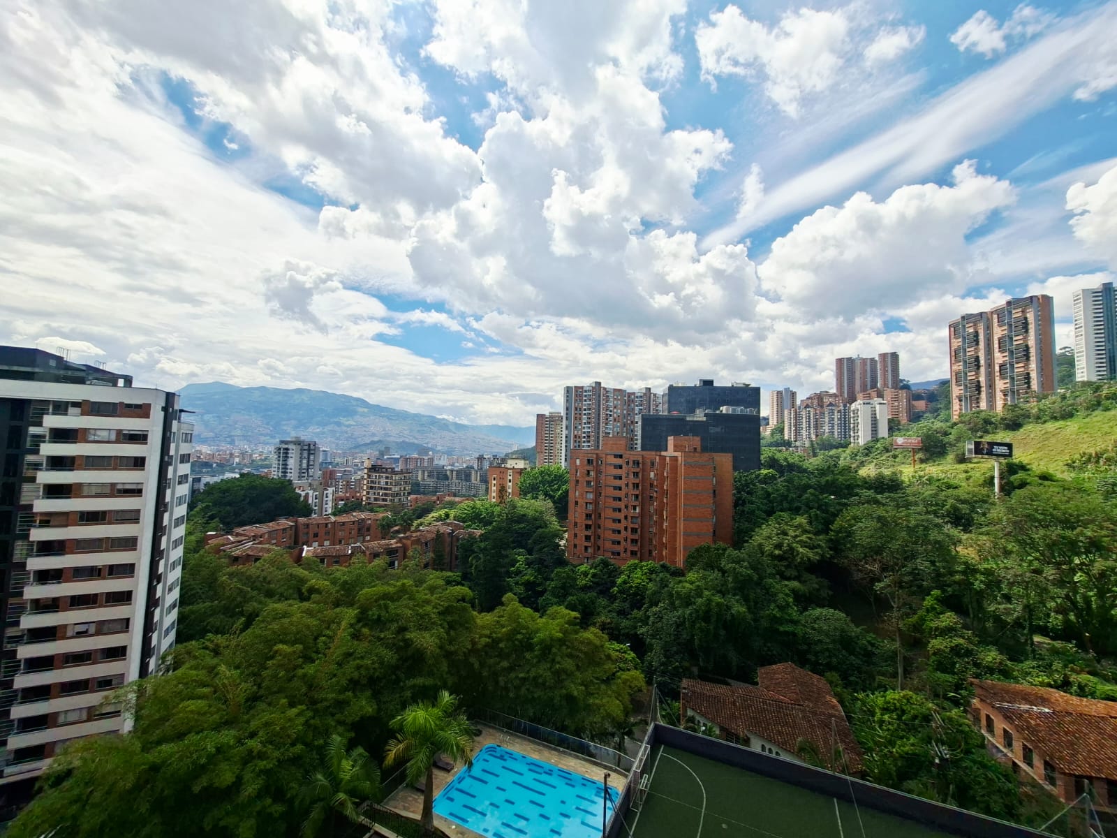 Apartamento en venta Loma el Encierro remodelado