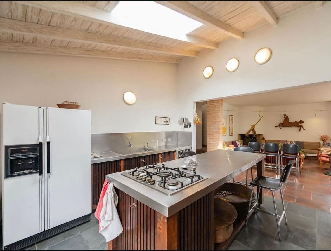 CASA CAMPESTRE  A LA VENTA EN ENVIGADO RAMALES LOMA DE LAS BRUJAS
