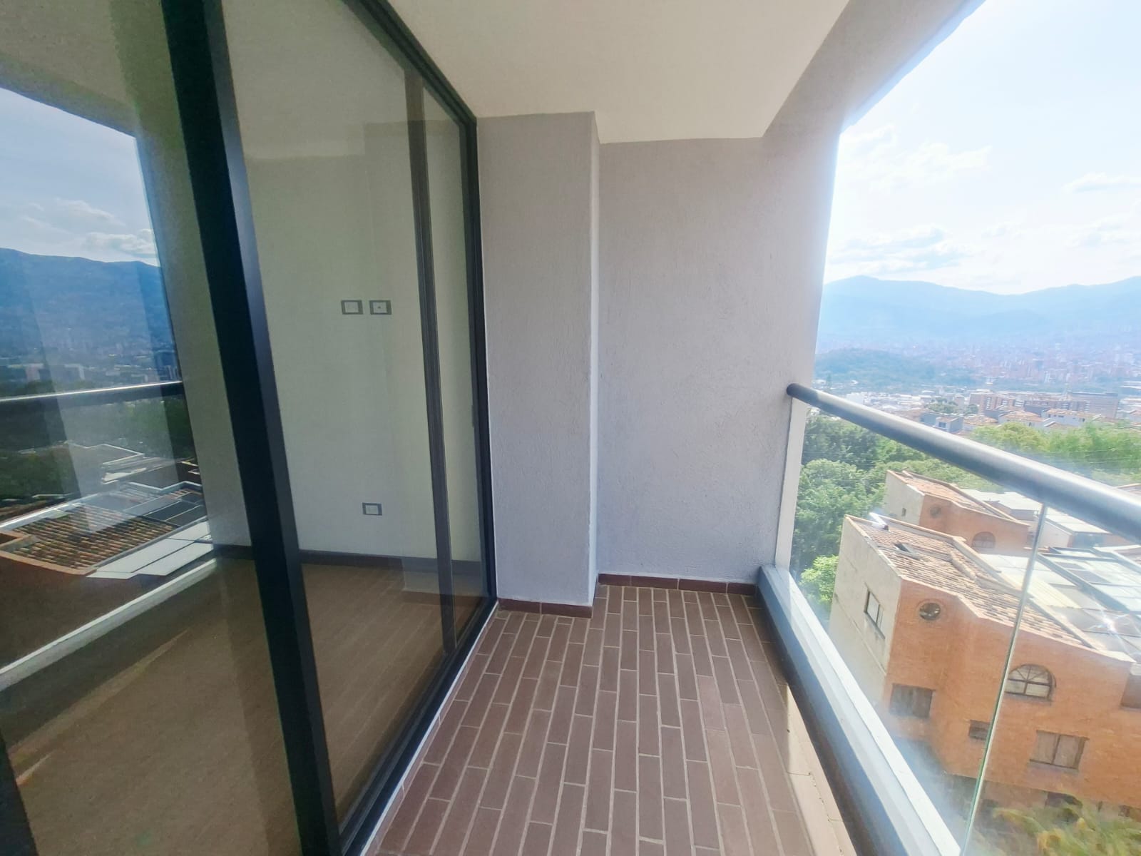 Apartamento para la venta Loma del Indio PL3