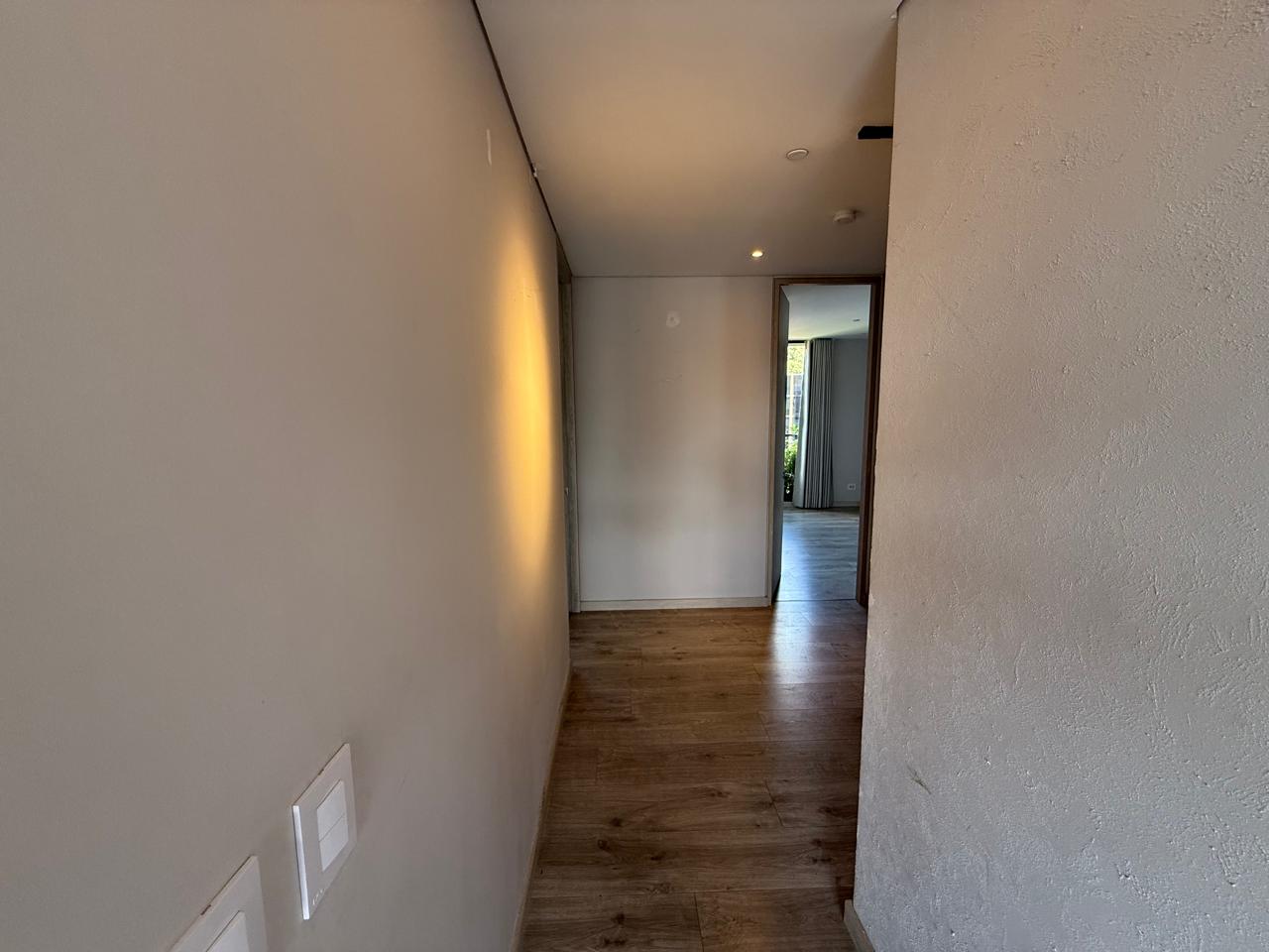 Apartamento en arriendo Poblado Palmas TC LC 24