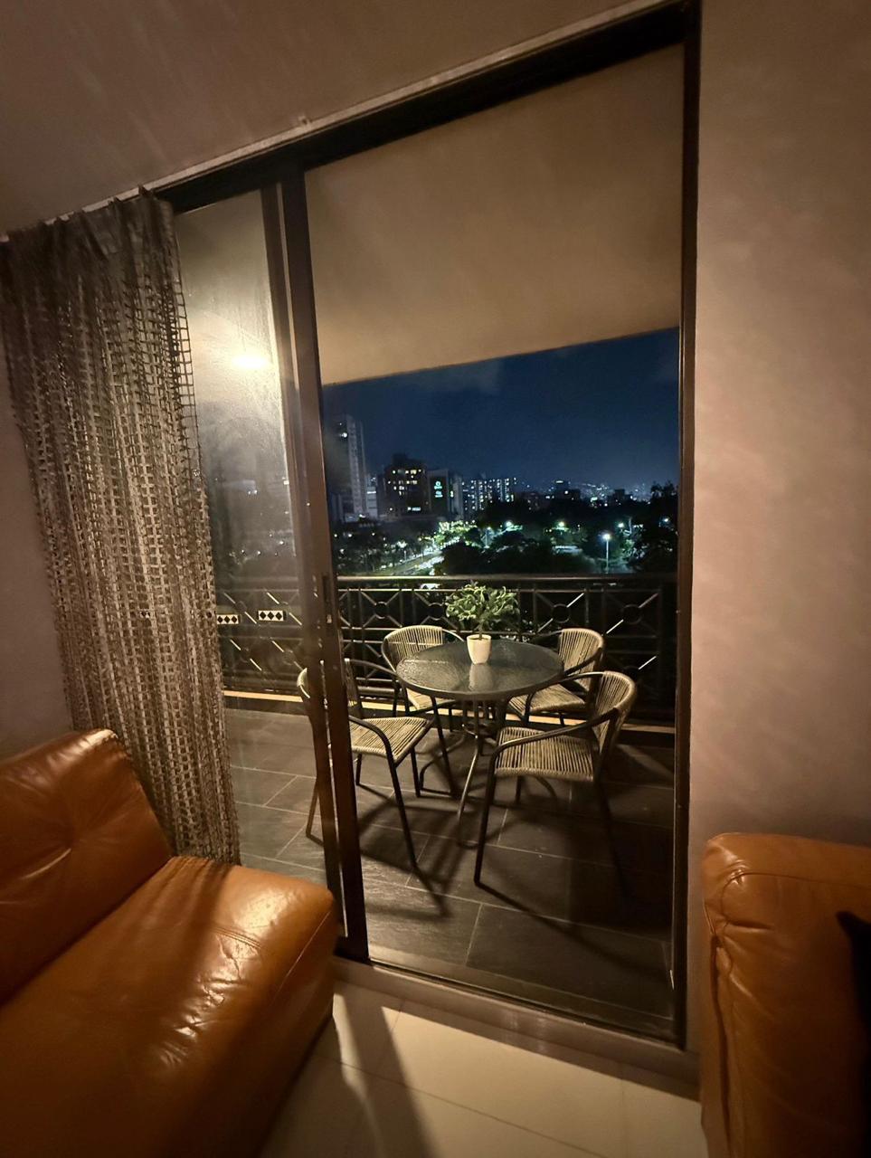 Apartamento en arriendo amoblado Poblado cerca a las Vegas LC